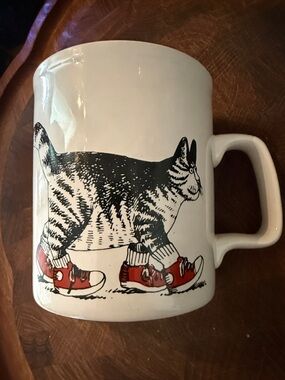 Vintage B. Kliban cat with sneakers kiln craft Staffordshire potteries mug